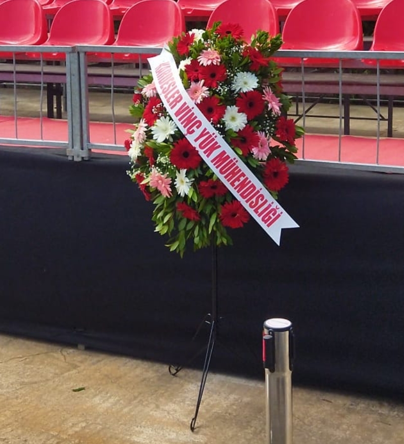 Renkli Gerbera Ferforje