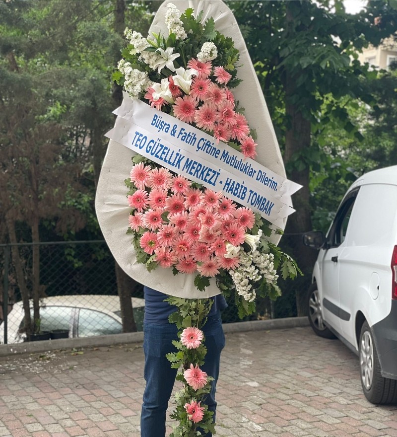 Gerbera ve Lilyum Çelenk